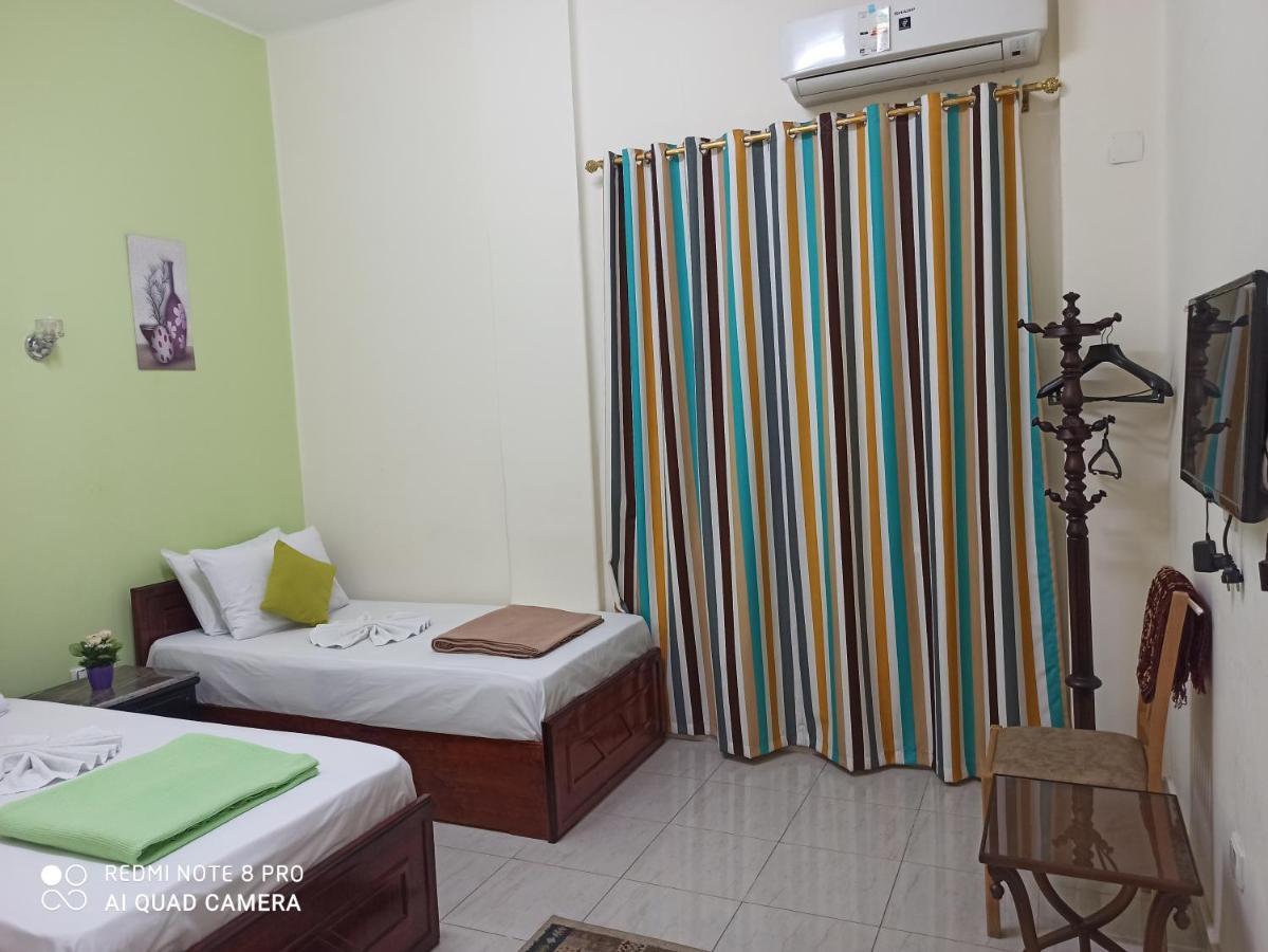 Golden Star Hostel Il Il Cairo Esterno foto