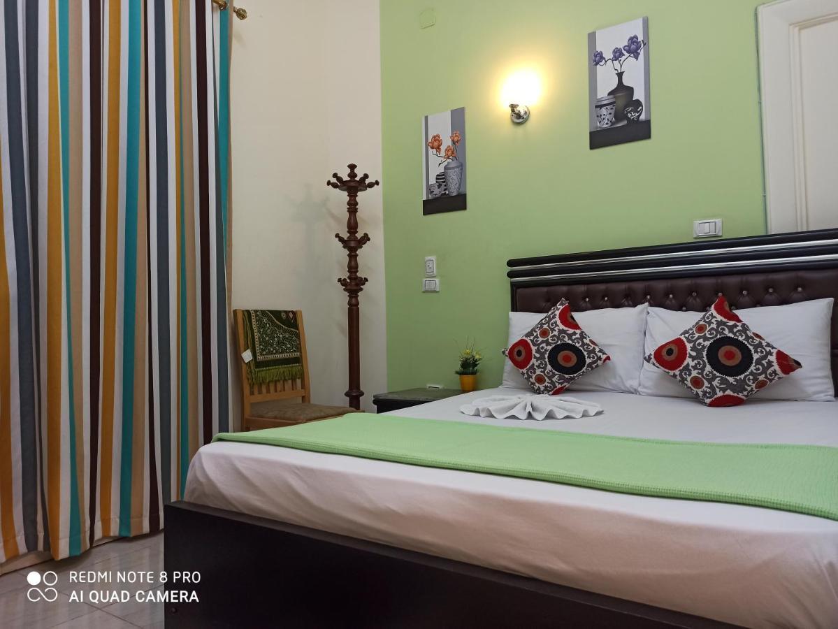 Golden Star Hostel Il Il Cairo Esterno foto