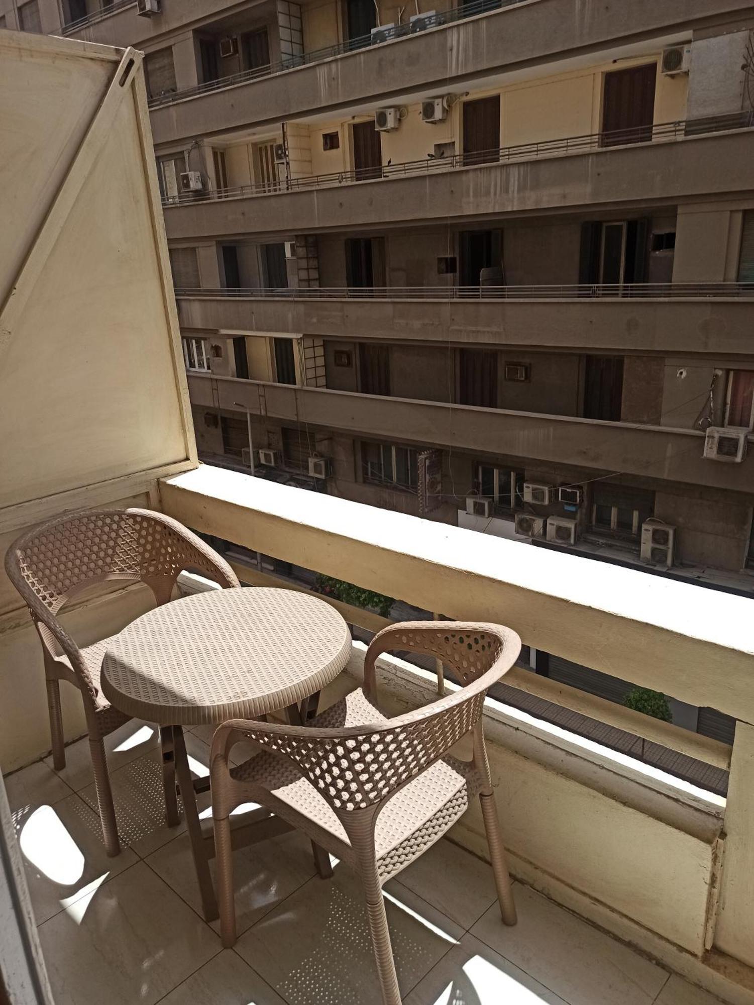 Golden Star Hostel Il Il Cairo Esterno foto